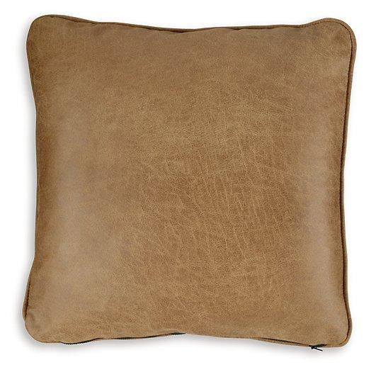 Cortnie Pillow