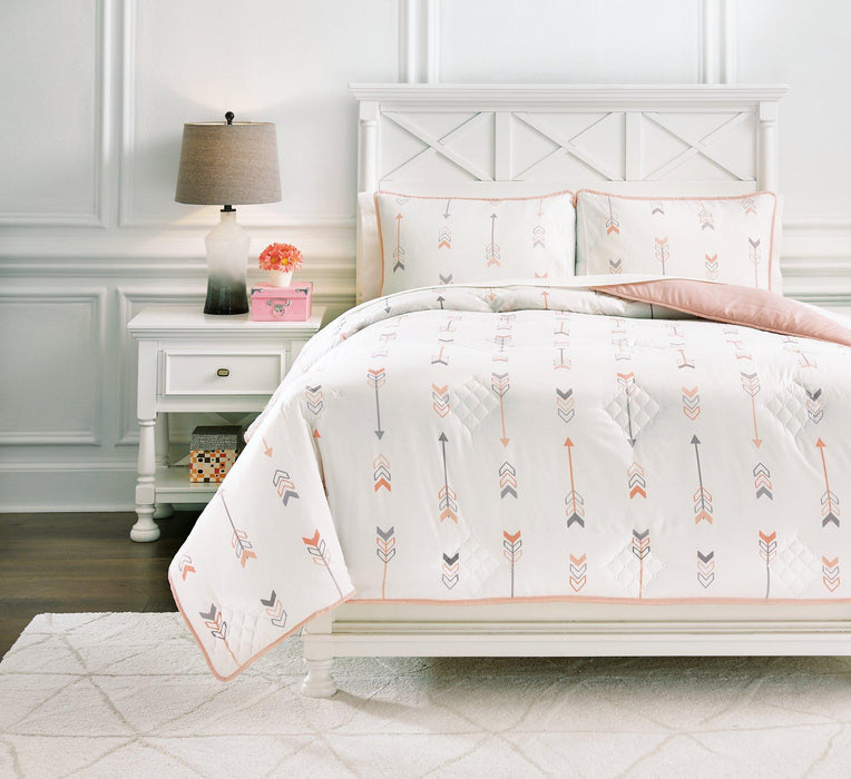 Lexann Comforter Set